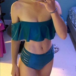 Off the shoulder Bikini